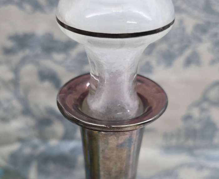 Vintage VENETIAN  Purple/Amethyst Glass Decanter