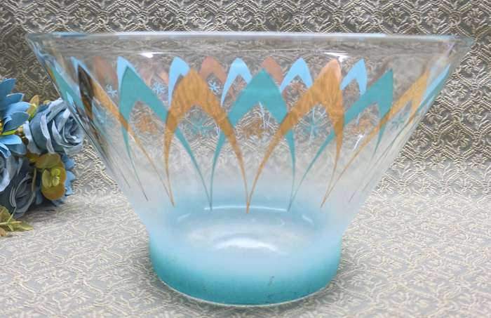 Vintage Anchor Hocking Mid Century Atomic Chip Serving Bowl, Blue & Gold
