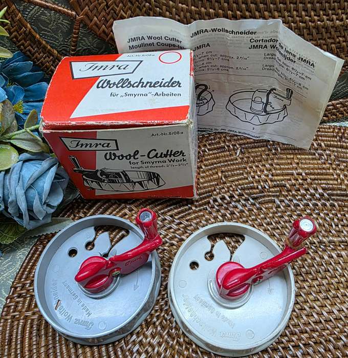An Imra Germany Smyrna Work Wool Cutter (Two Cutters in Box)