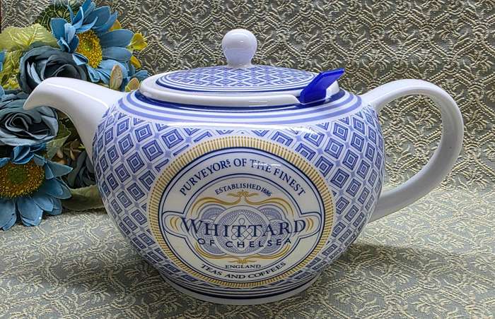 Whittard of Chelsea Tea Pot Classic White & Blue 15 cm High