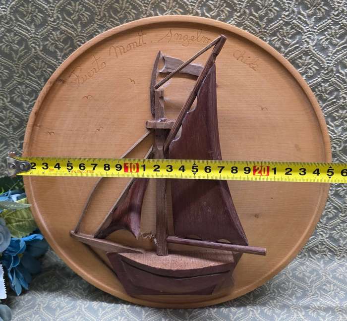 Wooden wall ornament