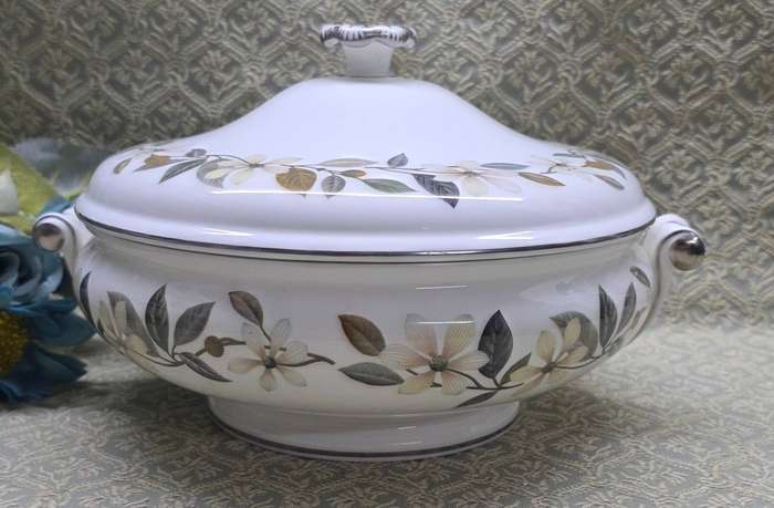 Wedgwood Serving Bowl