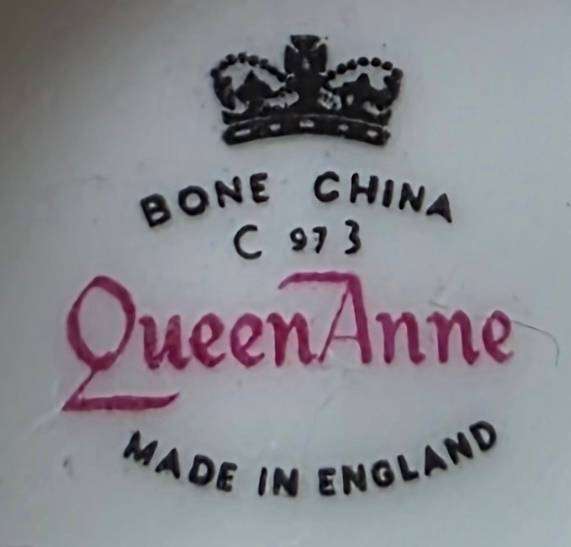 Queen Anne Set With Pink & Blue Flowers