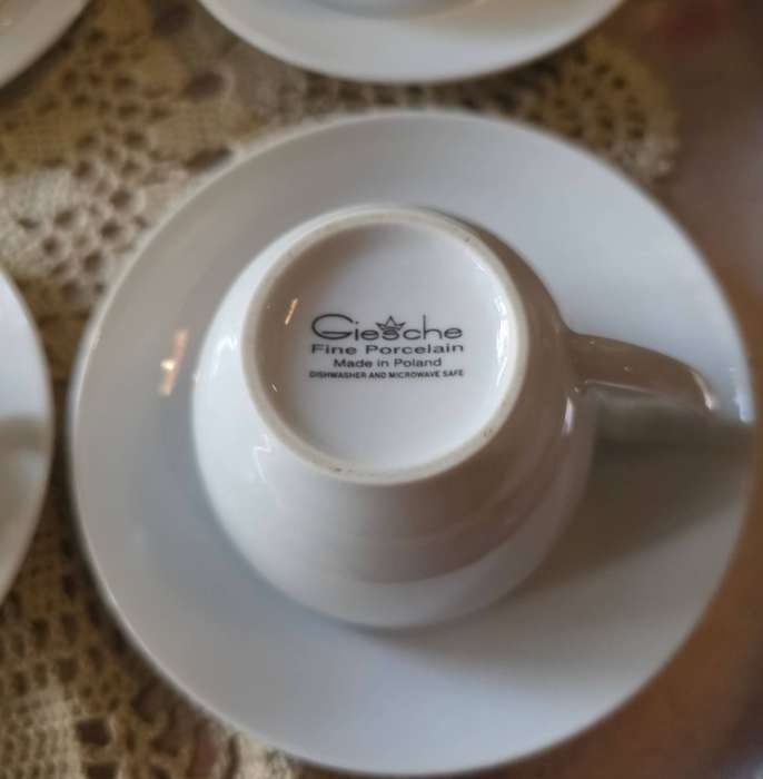 Set of 6 Tea Cups & Saucers  Mixed White Porcelain