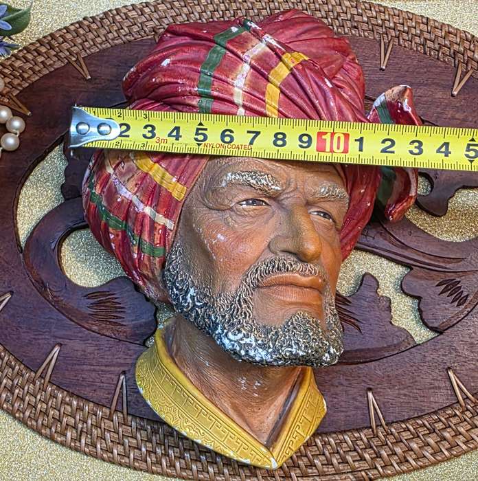 Collectible Bonson Chalkware head wall hanging plaque