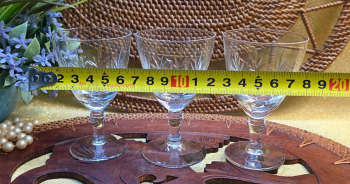 THREE CRYSTAL GLASSES