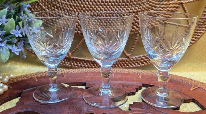 THREE CRYSTAL GLASSES