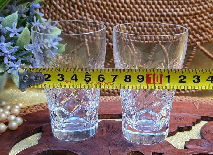 CRYSTAL GLASSES
