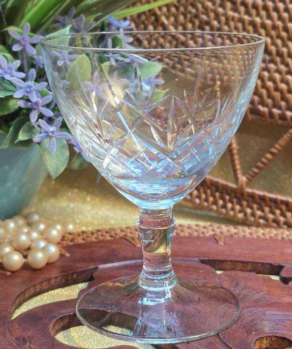 5 CRYSTAL GLASSES