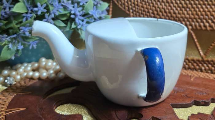 Antique enamelled medicine cup - marked Kockum Sweden 10cm