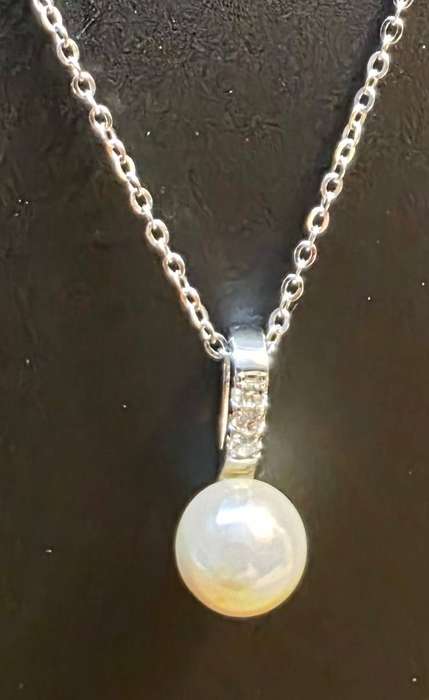 925 Silver Chain with Small Pearl Pendant  42 cm  2.51 g
