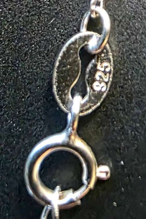 925 Silver Chain with Small Pearl Pendant  42 cm  2.51 g