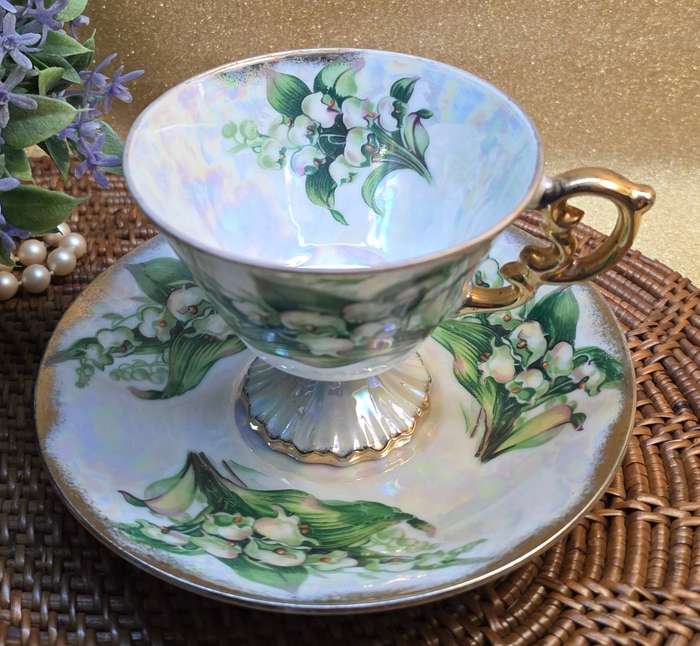 The Lily of The Valley May Flower  UCAGCO Japan Lusterware Footed Tea Cup & Saucer