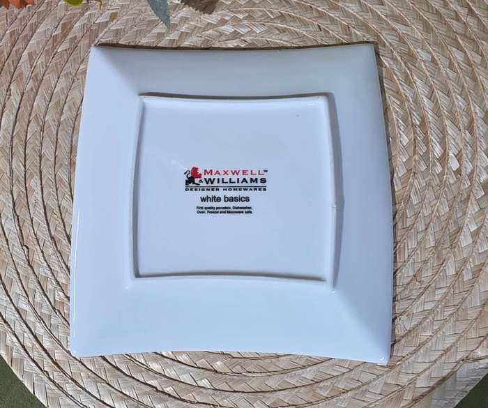 Maxwell & Williams REPLACEMENT PLATE