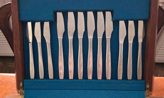 Wooden Cutlery box with Cutlery