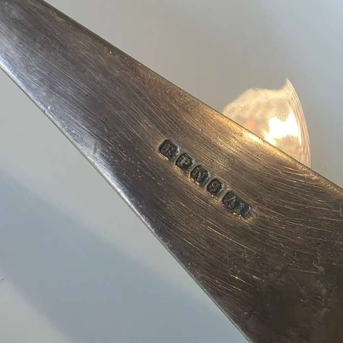 CAKE SERVER
