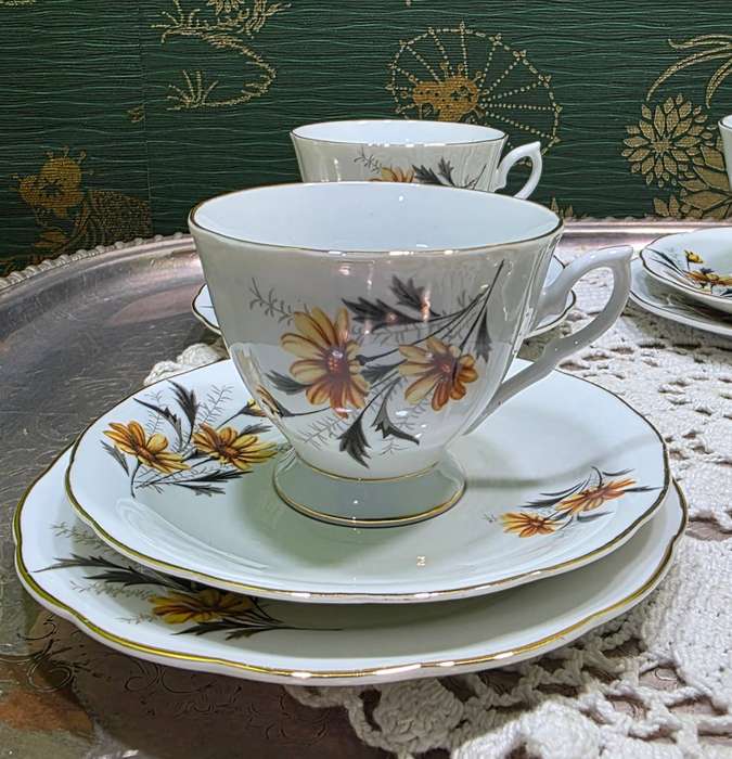 ORIENTAL TEA SET | 4 TRI SETS |