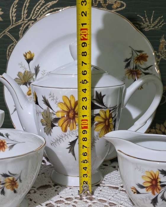 ORIENTAL  SET