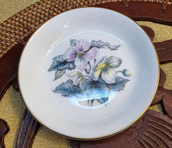 ROYAL WORCESTER PIN TRAY