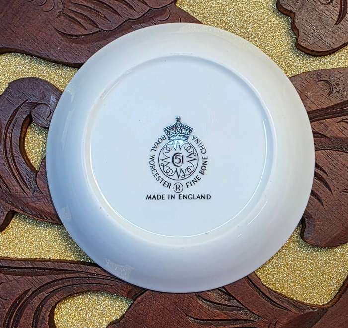 ROYAL WORCESTER PIN TRAY