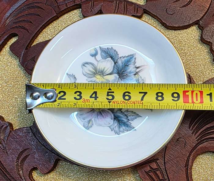 ROYAL WORCESTER PIN TRAY