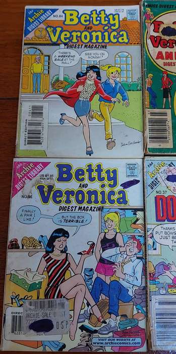 Vintage Comic Books - Bettie and Veronica