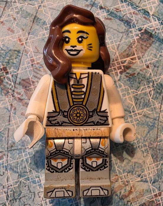 Pre-loved LEGO toy  a great find for your collection  | 12 |