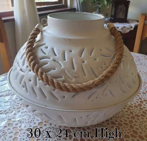 Metal (enamel Like) Candle Holder