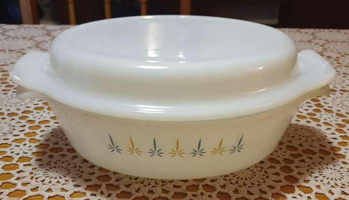VINTAGE | OVEN BOWL | SERVING BOWL | RETRO | FIRE KING | USA |