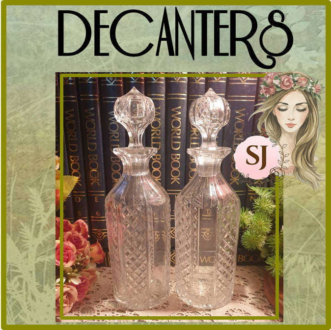 SET OF DECANTERS