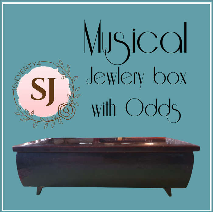 Jewlery box with Odds | musical box |