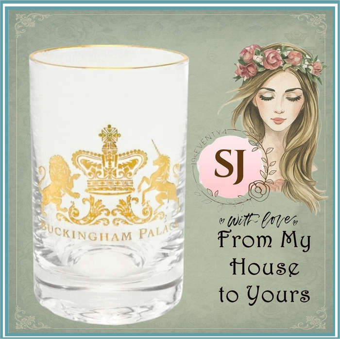 Buckingham Palace Tot Glass