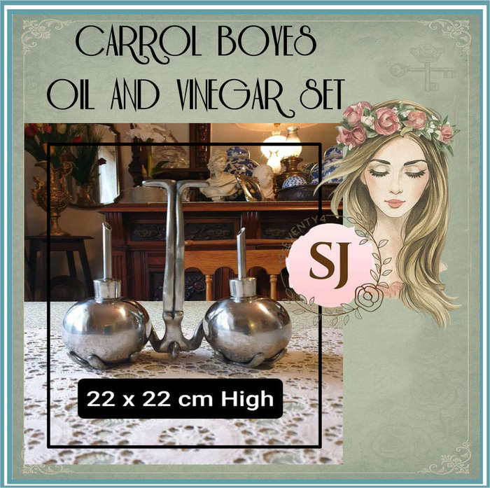 Carrol Boyes 'Hand It Over' oil and vinegar