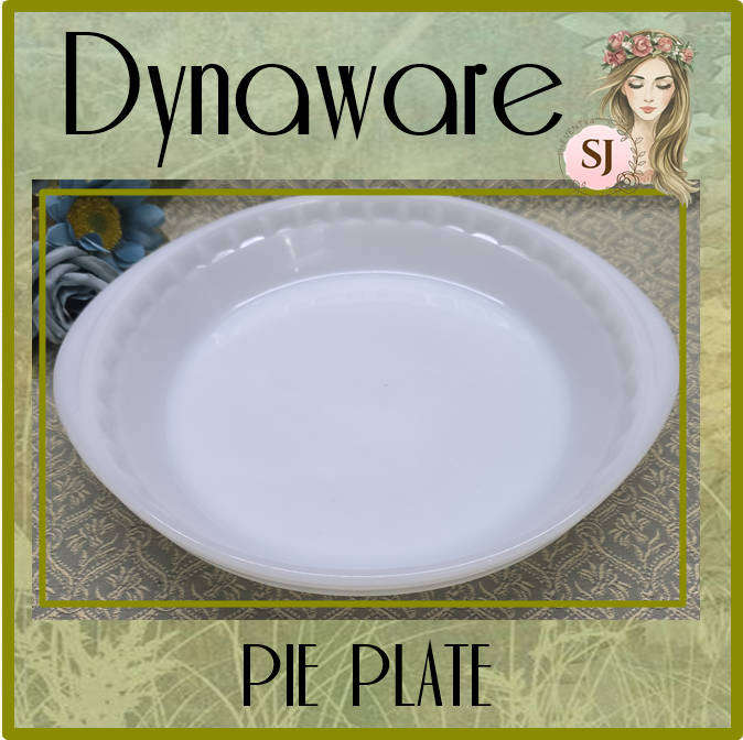 Dynaware Pyr - o - Rey  MILK GLASS Pie Plate. Circa 1950s.
