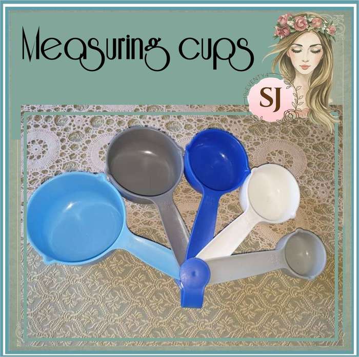 Measuring cups