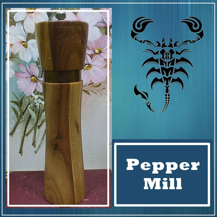 Wooden Pepper Mill/Grinder