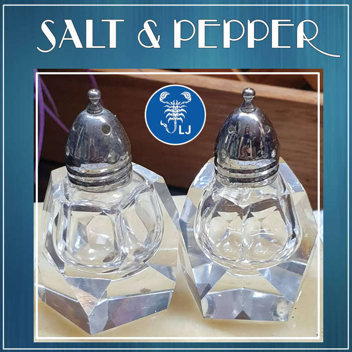 CRYSTAL SALT & PEPPER SHAKER