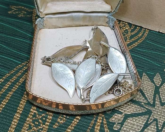 1950s David-Andersen White Enamel Sterling Silver Leaf Set  Necklace & Clip-On Earrings
