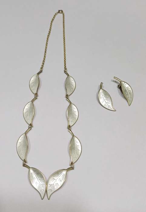 1950s David-Andersen White Enamel Sterling Silver Leaf Set  Necklace & Clip-On Earrings