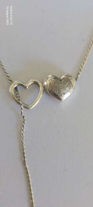 Gorgeous vintage sterling silver double heart necklace 4.9g