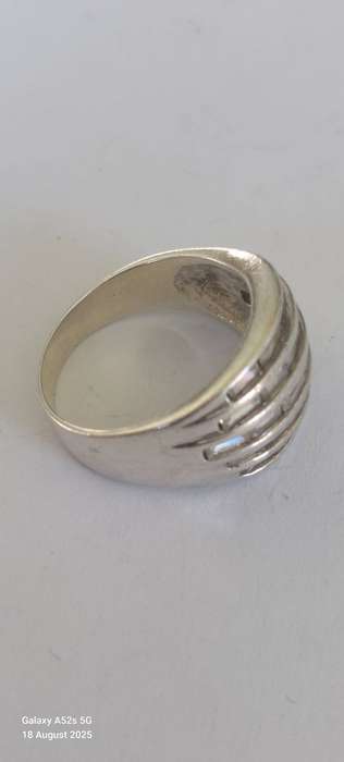 Gorgeous vintage sterling silver cz ring 7.0g
