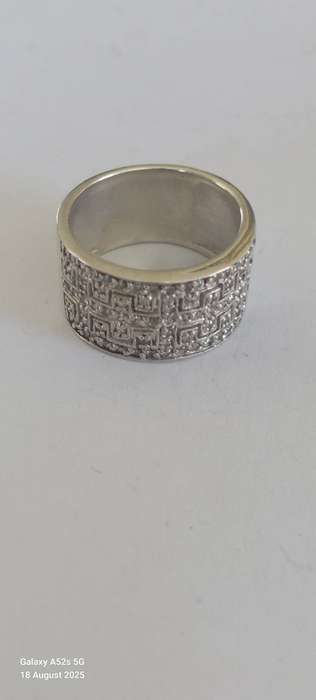 Stunning vintage sterling silver cz ring 8.0g
