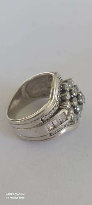 Magnificent vintage sterling silver cz ring 8.1g