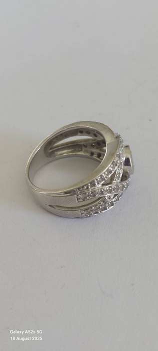 Spectacular vintage sterling silver cz ring 8.0g