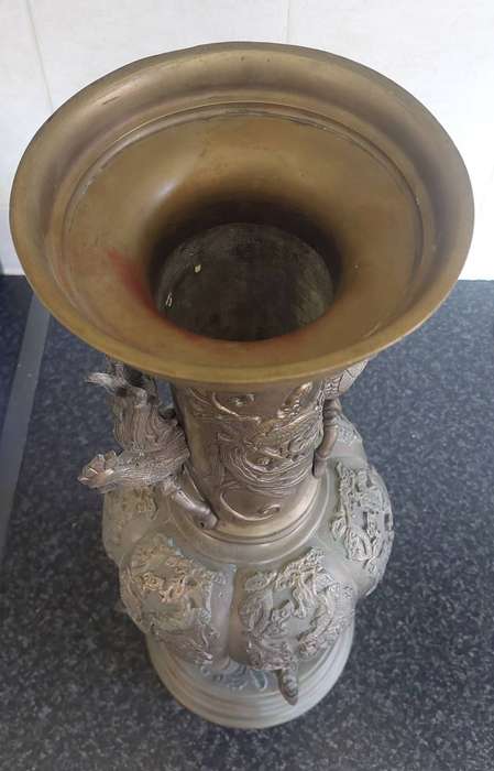 Spectacular!! Large Japanese Meiji period bronze vase circa 1890's Value R8500