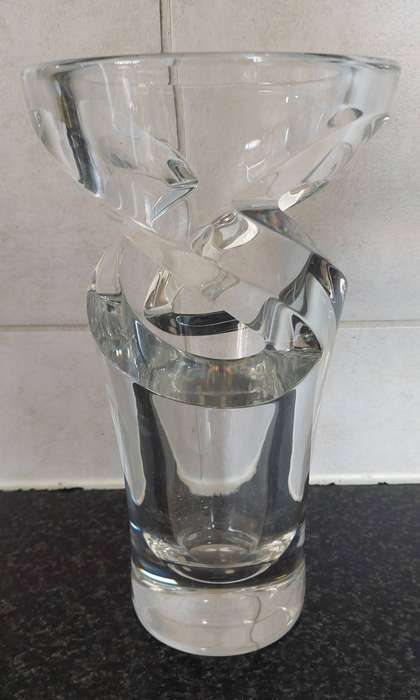 Baccarat crystal Tornado Vase