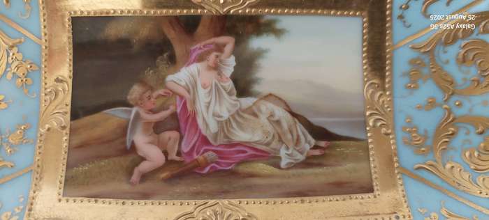 Rare! 19th century Royal Vienna hand painted dish Value R6500