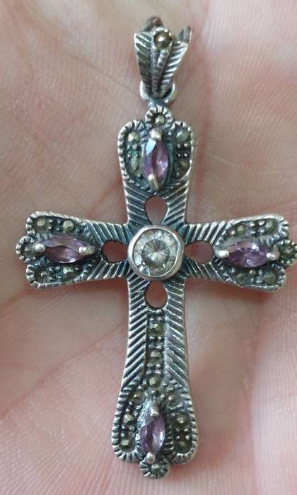 Spectacular large sterling silver cz & marcasite cross 13.5g