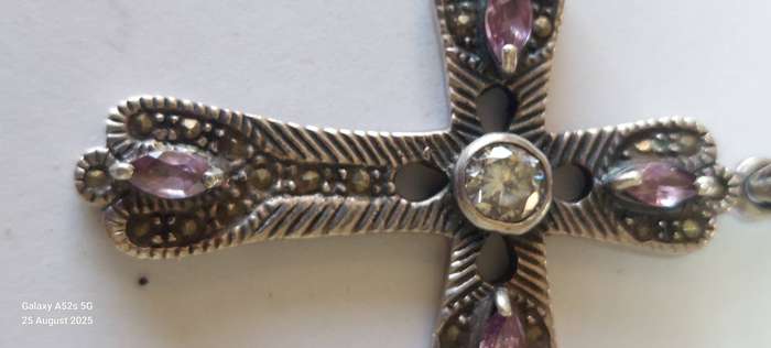 Spectacular large sterling silver cz & marcasite cross 13.5g