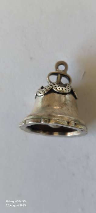Large vintage sterling silver bell pendant beautiful chime! 5.6g